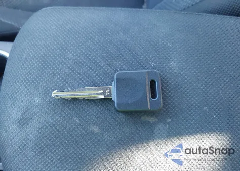 2014 Nissan Rogue Select S z USA, uszkodzony, nr VIN JN8AS5MT4EW605180